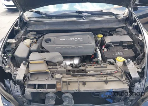 2016 Jeep Cherokee Limited z USA, uszkodzony, nr VIN 1C4PJLDB8GW249680